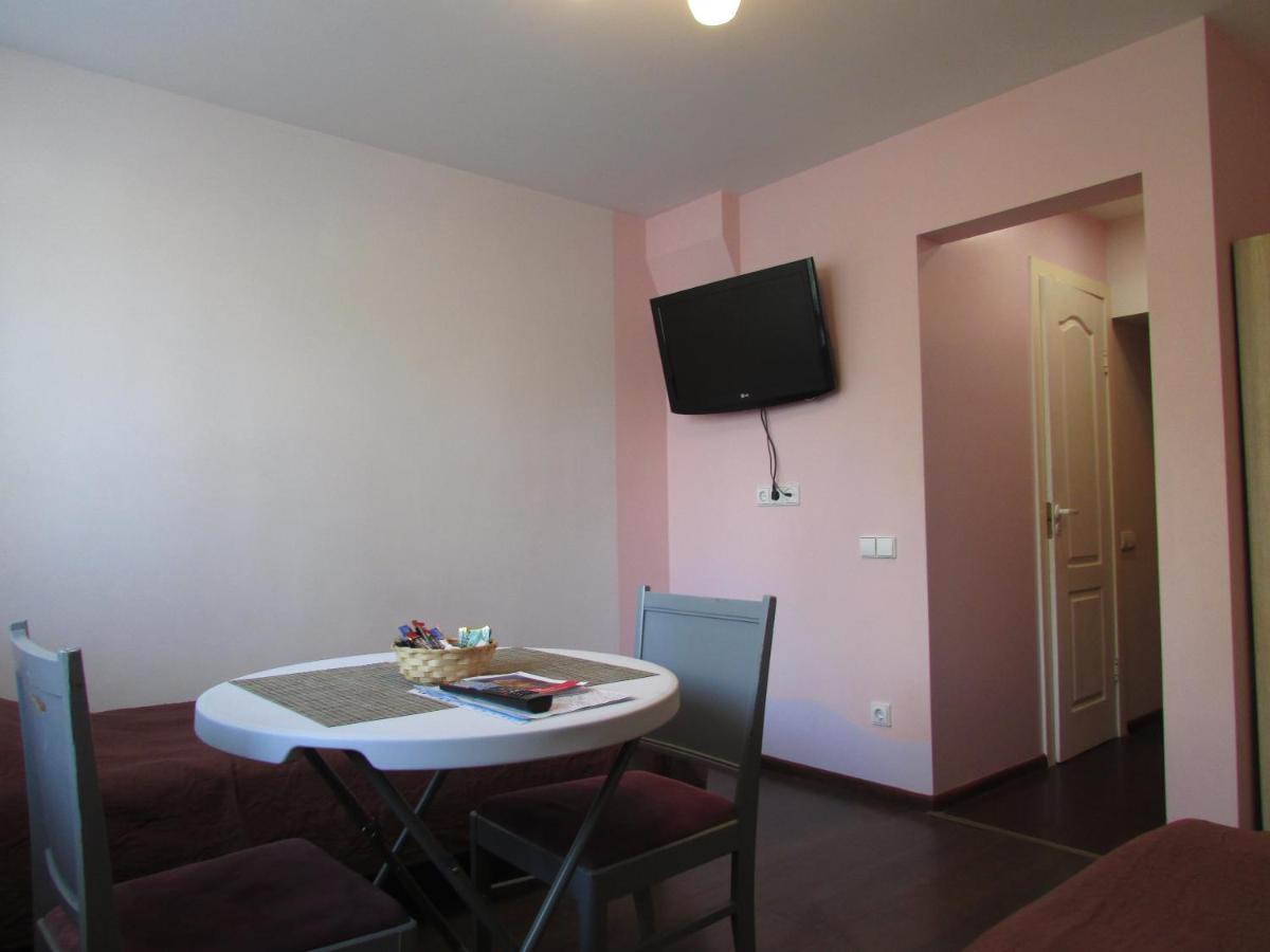 Tomik Apartment Liepaja Exterior photo